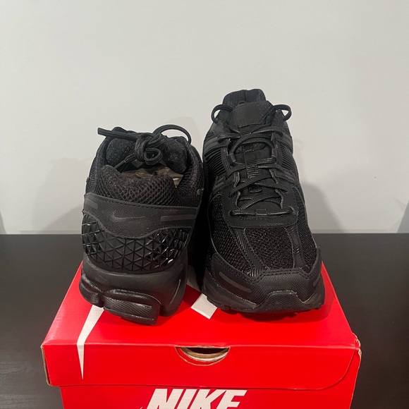 nike men’s zoom vomero 5 | size 11.5 (men) - Picture 3 of 7